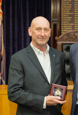 John Hepburn receives hall of fame award