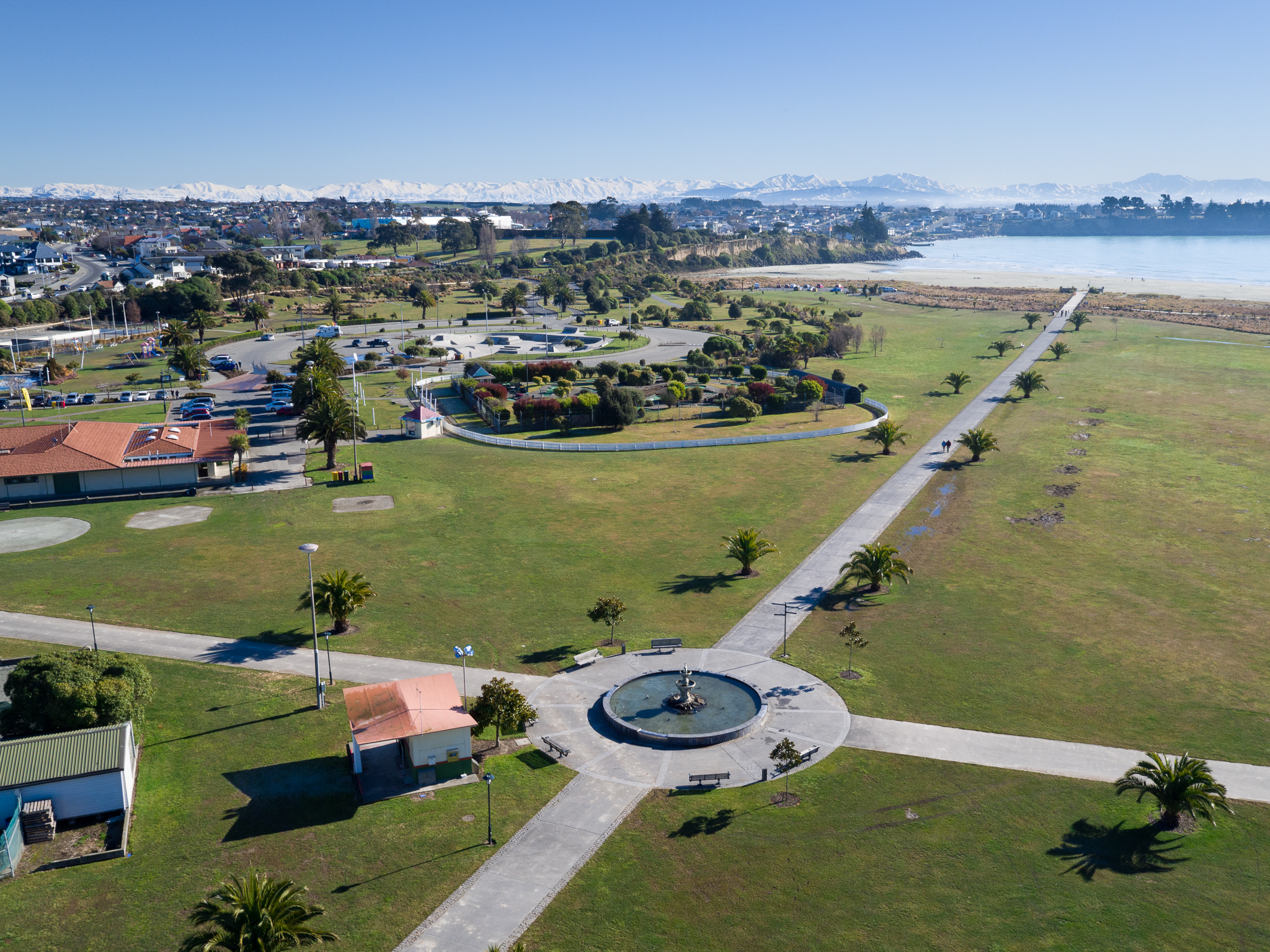 Caroline Bay - fountain and beach aerial view