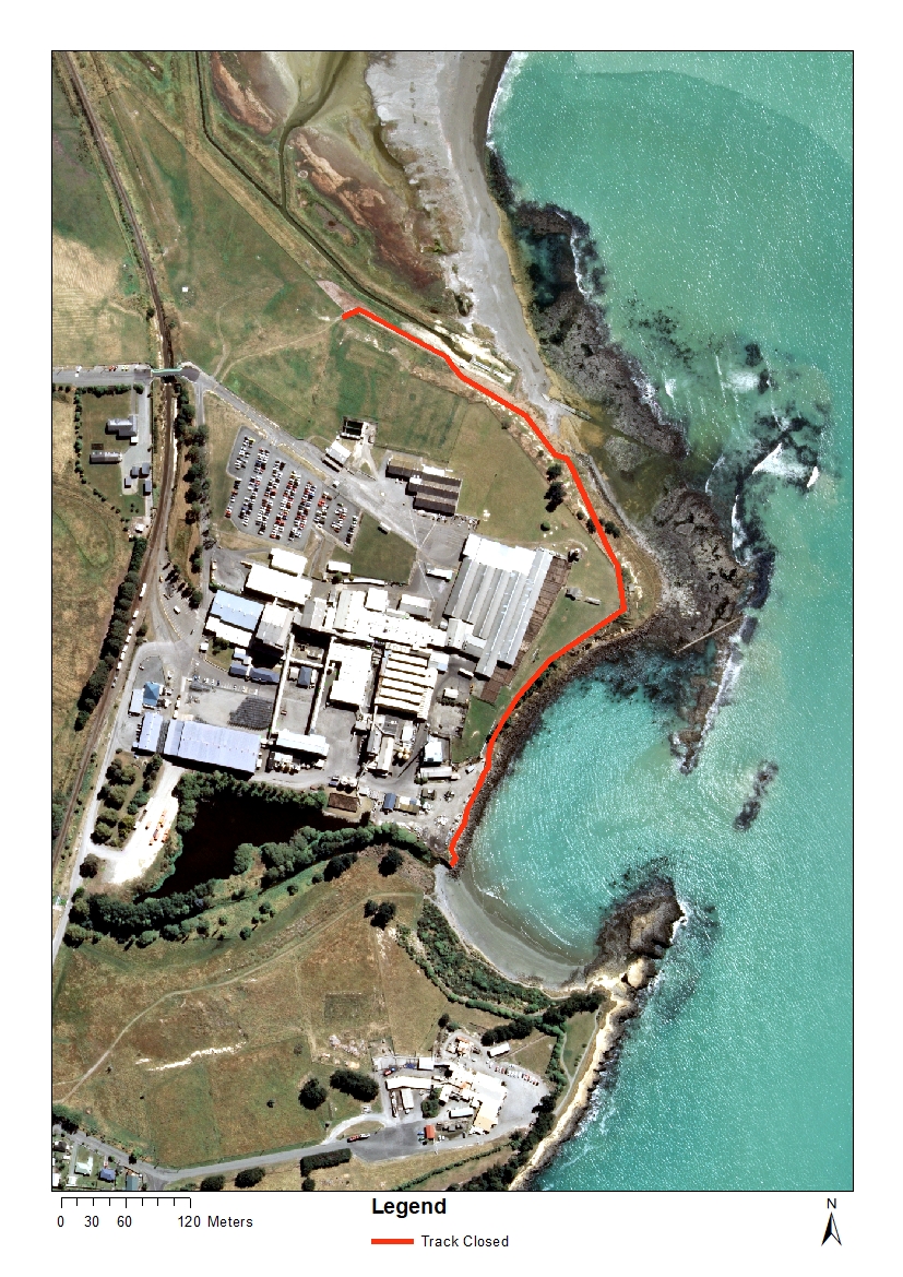 Map of smithfield site with track closure north of beach marked in red.